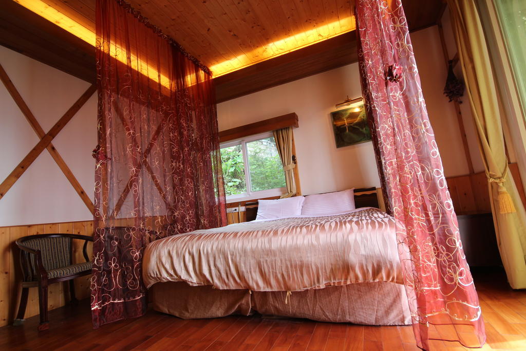 Cingjing Vienna Pleasance Cottage Renai Bagian luar foto