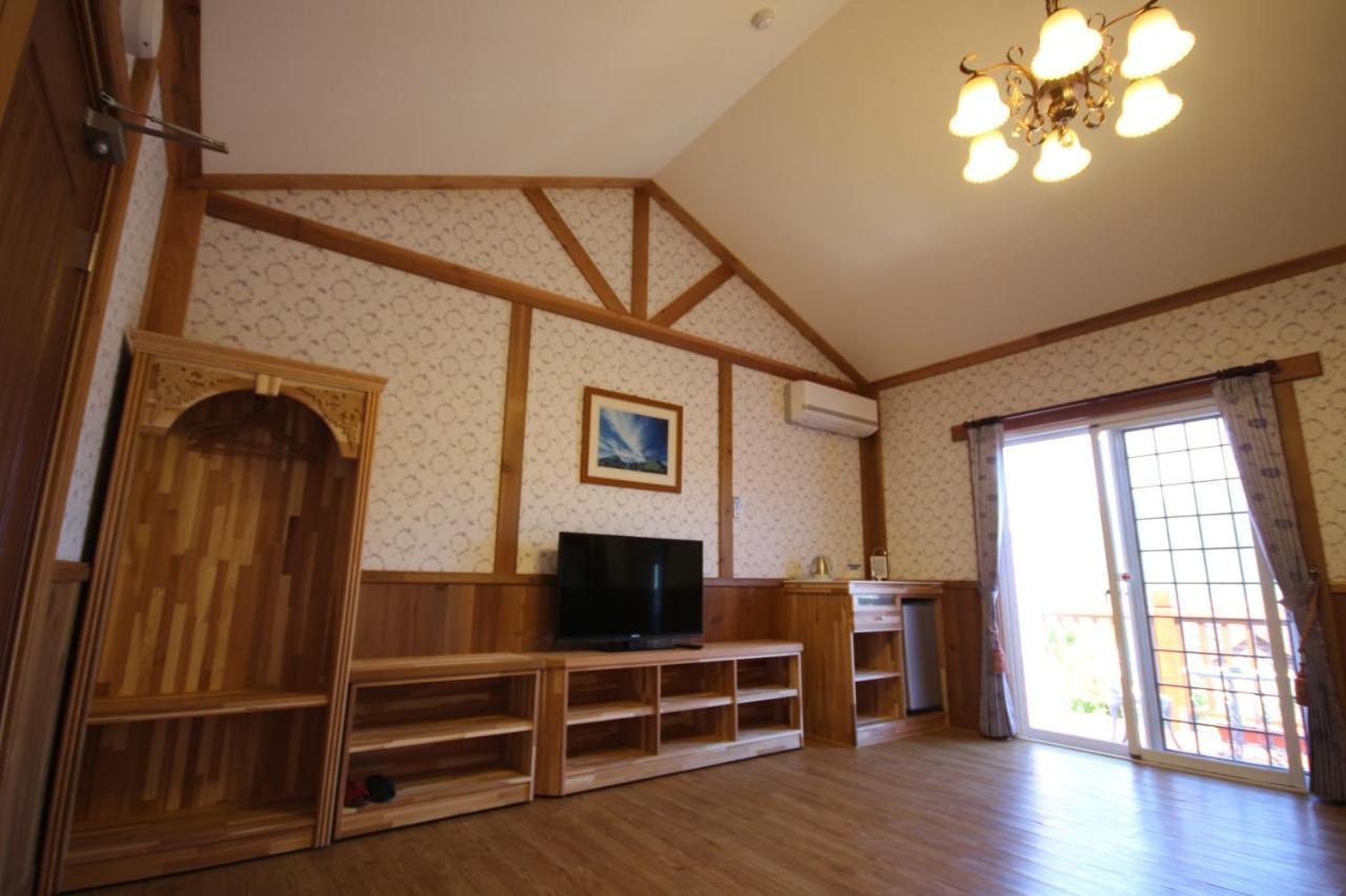 Cingjing Vienna Pleasance Cottage Renai Bagian luar foto