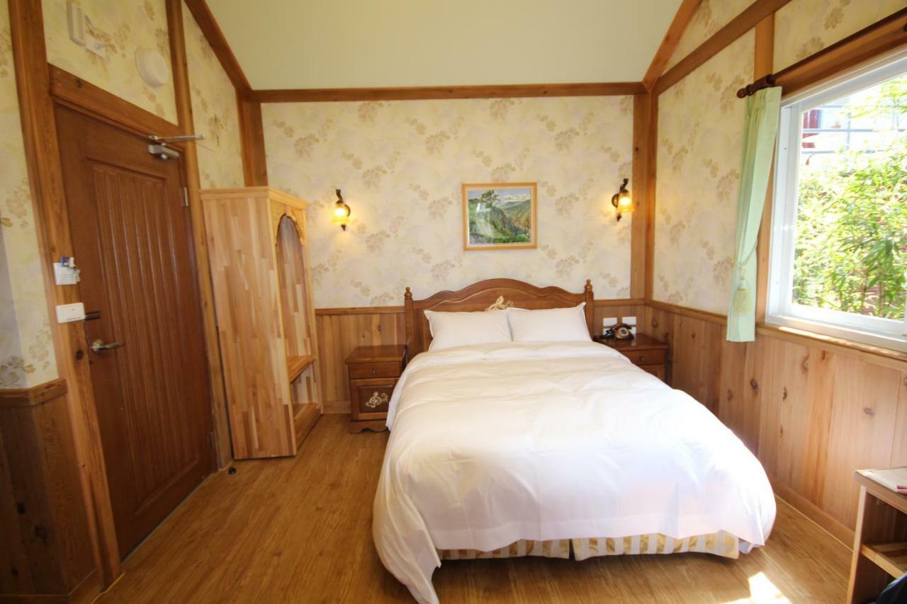 Cingjing Vienna Pleasance Cottage Renai Bagian luar foto